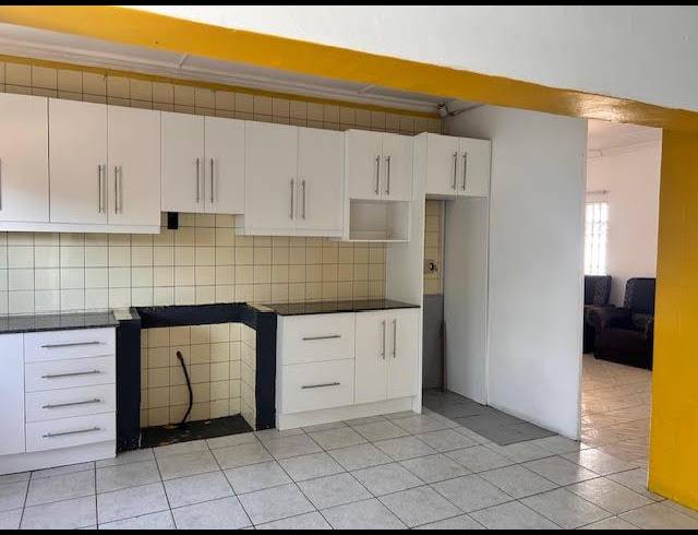 3 BEDROOM PROPERTY TO RENT IN OVERPORT